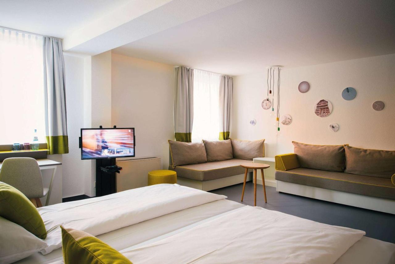 Vienna House Easy By Wyndham Limburg Hotel Limburg an der Lahn Bagian luar foto