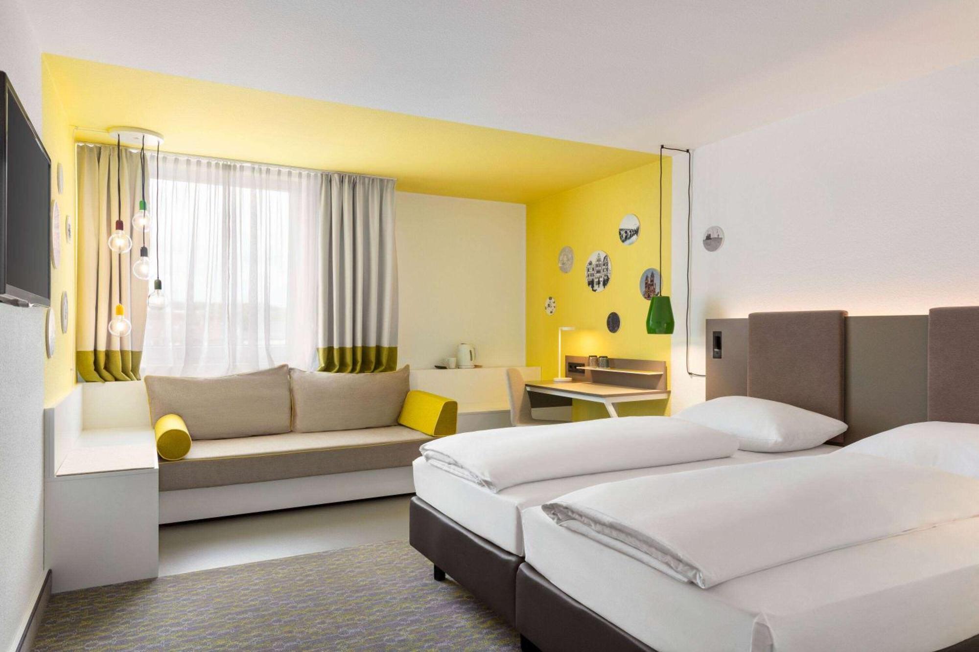 Vienna House Easy By Wyndham Limburg Hotel Limburg an der Lahn Bagian luar foto