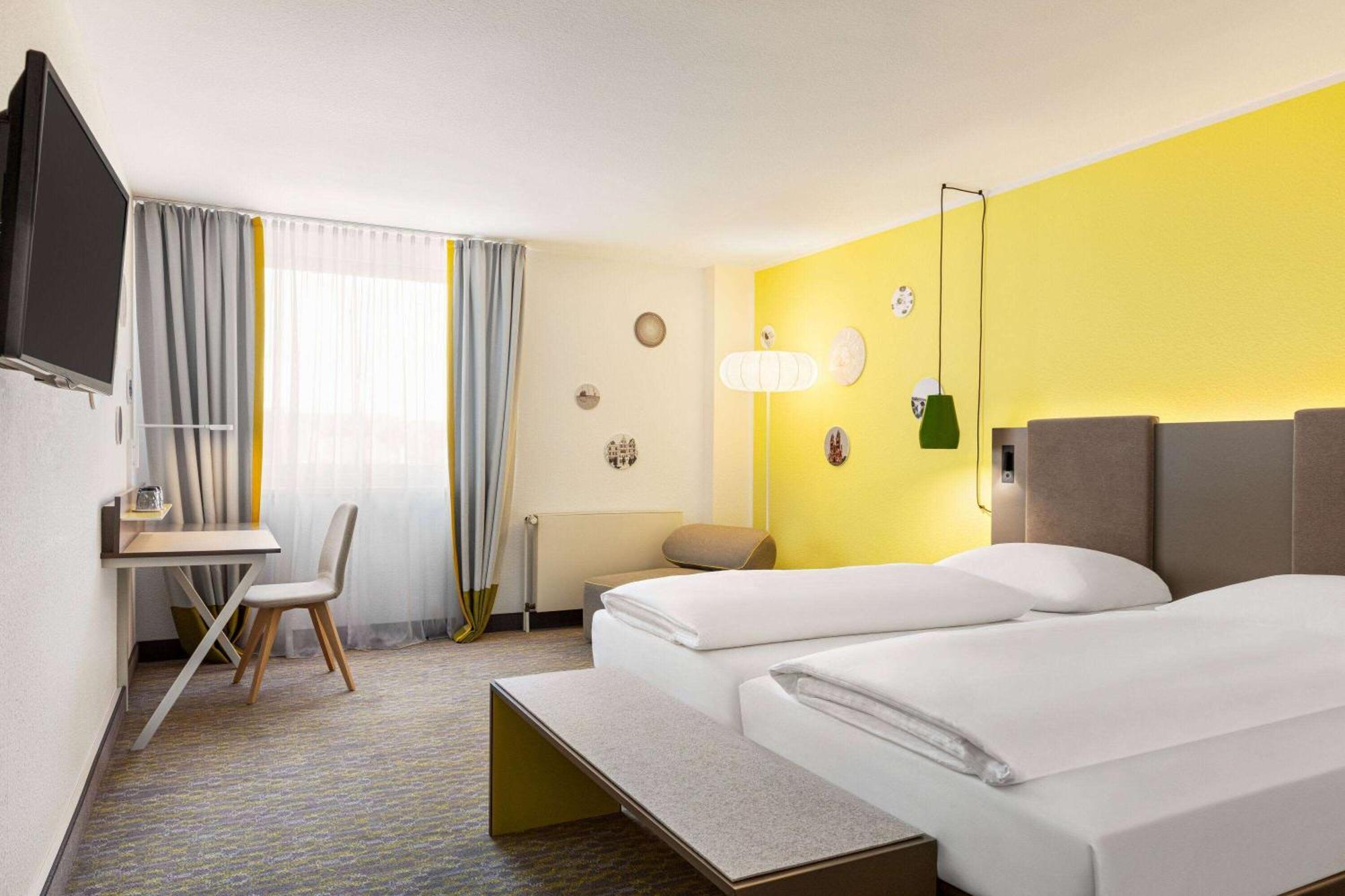 Vienna House Easy By Wyndham Limburg Hotel Limburg an der Lahn Bagian luar foto