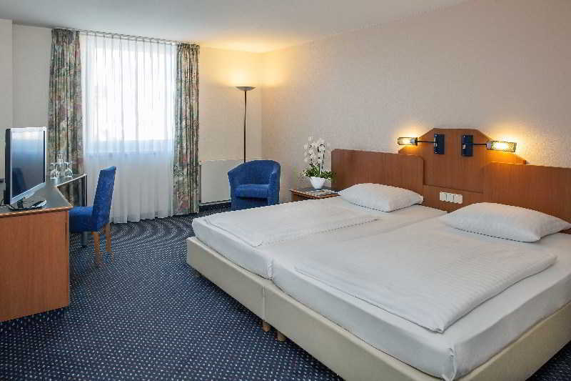 Vienna House Easy By Wyndham Limburg Hotel Limburg an der Lahn Bagian luar foto