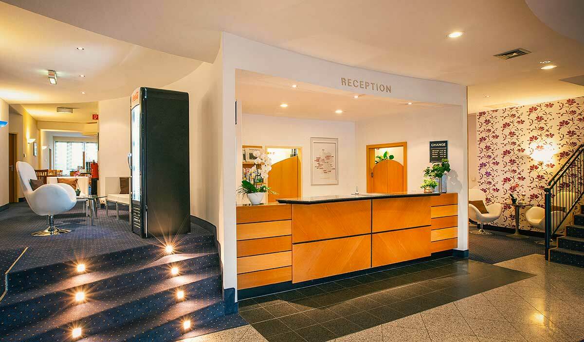 Vienna House Easy By Wyndham Limburg Hotel Limburg an der Lahn Bagian luar foto